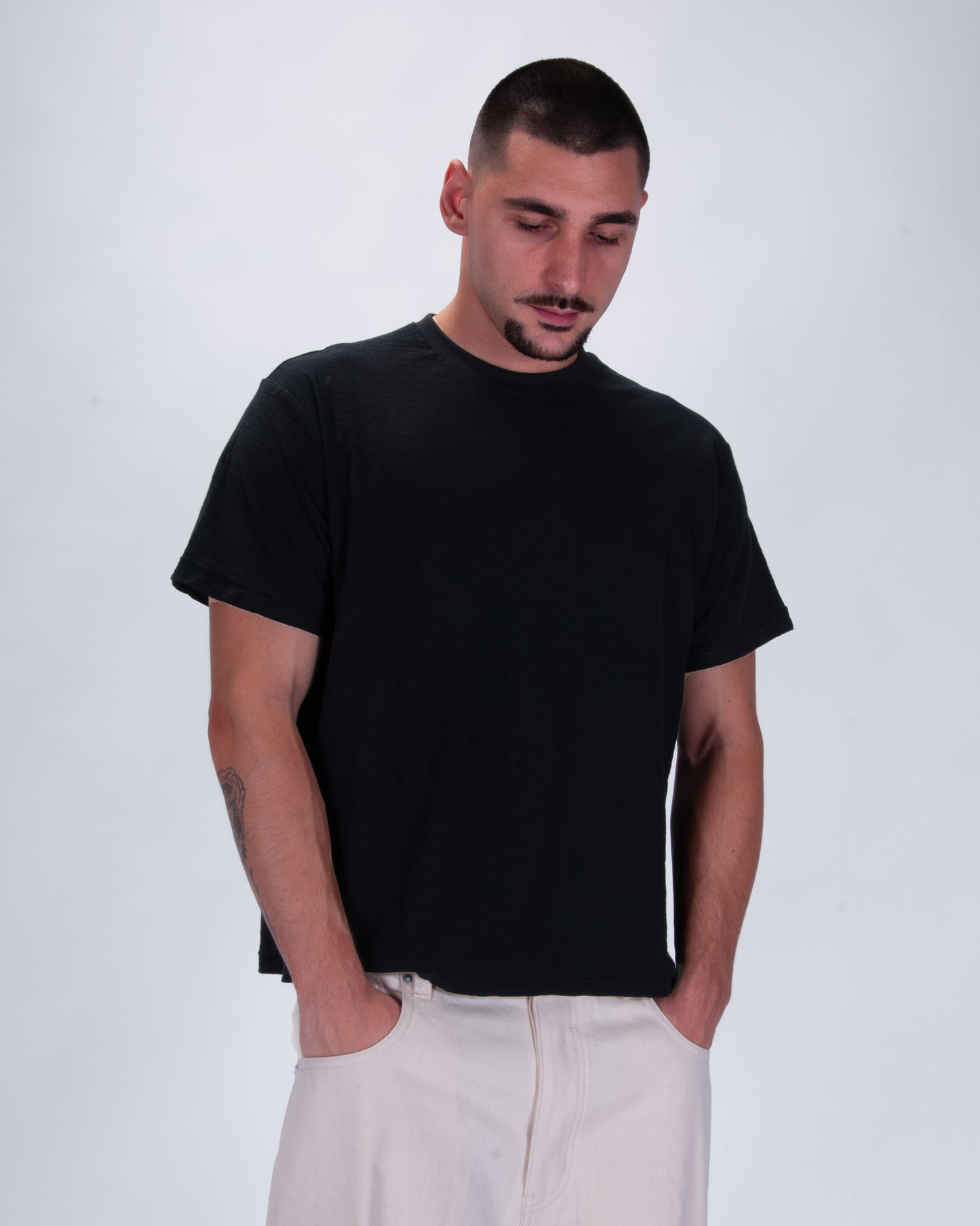 Everyday Black Slub Cotton Single Stitch Tee